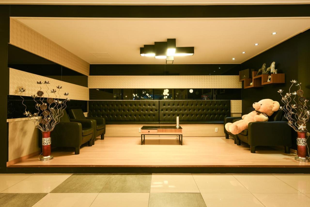 Jeju Airport Hotel Bagian luar foto