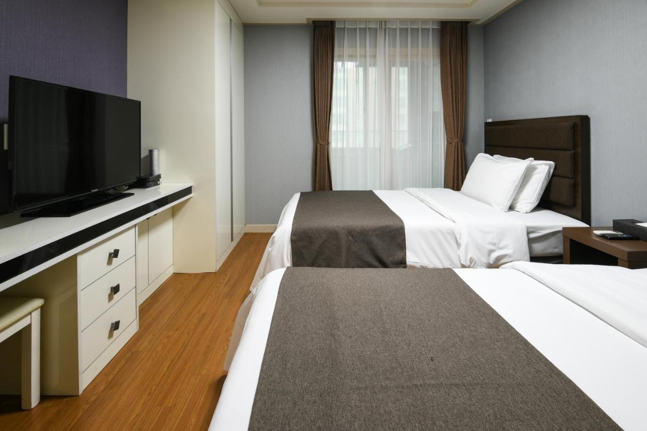 Jeju Airport Hotel Bagian luar foto