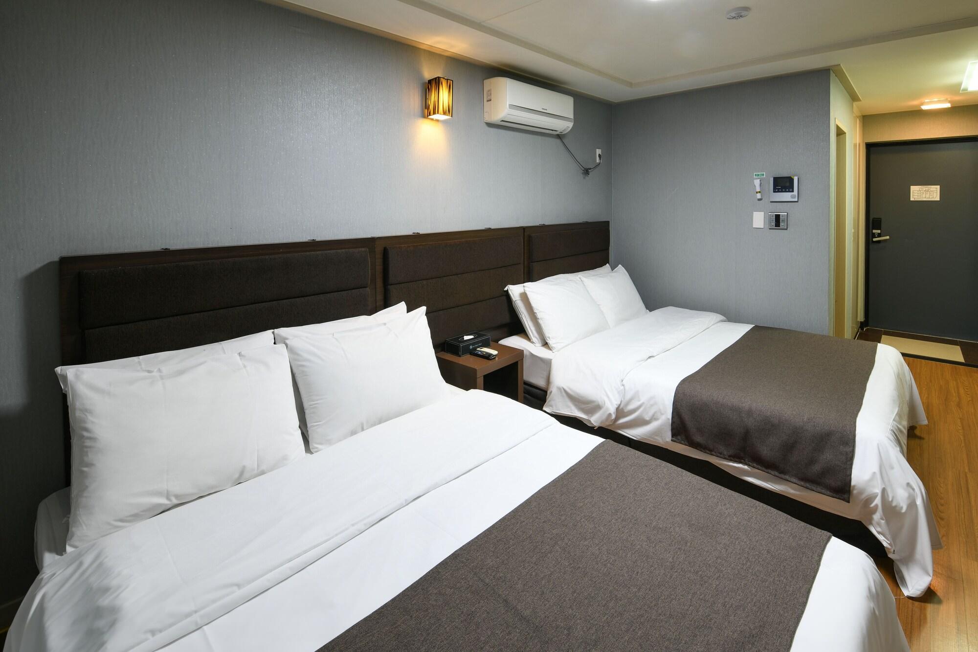 Jeju Airport Hotel Bagian luar foto