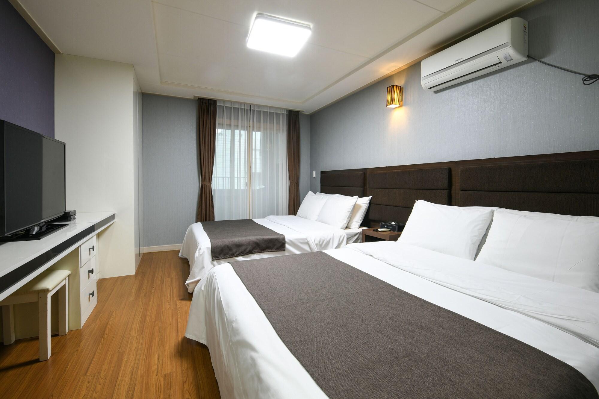 Jeju Airport Hotel Bagian luar foto